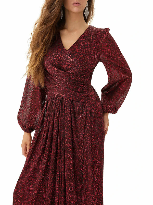 Model poses in Red Glitter Party Dress from MAJOR CRUSH collection（4）