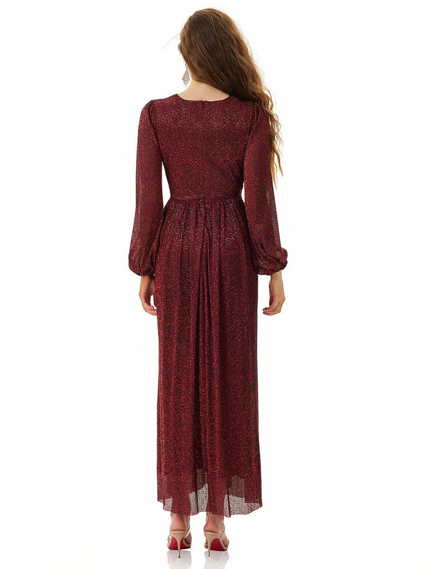 Model poses in Red Glitter Party Dress from MAJOR CRUSH collection（2）